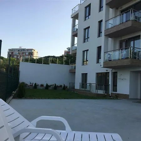 Apartman Byala Apartment *